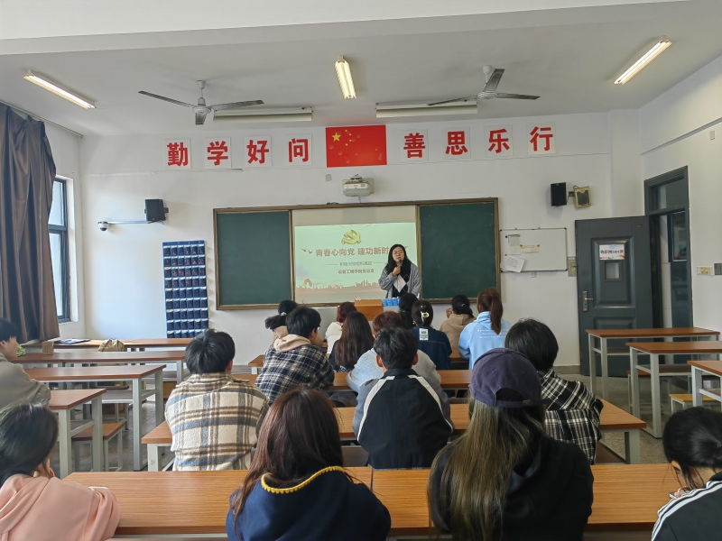 李园园.jpg 李园园.jpg