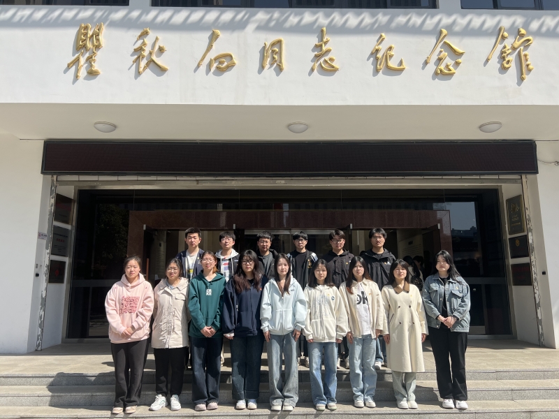 章利民.jpg 章利民.jpg